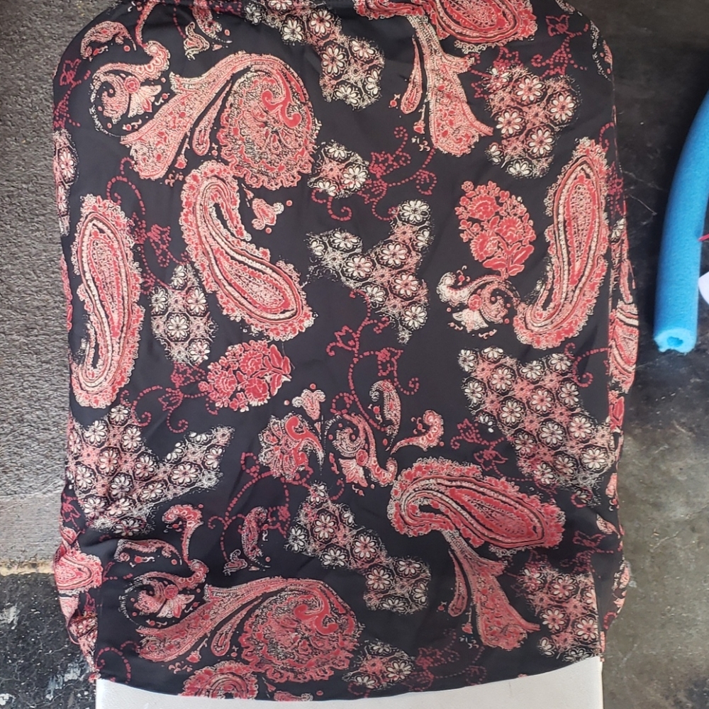 Knee length skirt